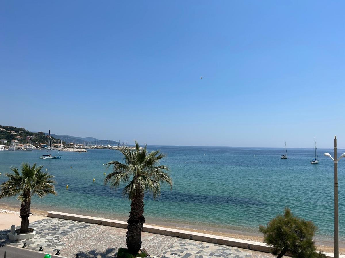 Premium Sea Front Apartment Le Lavandou Εξωτερικό φωτογραφία