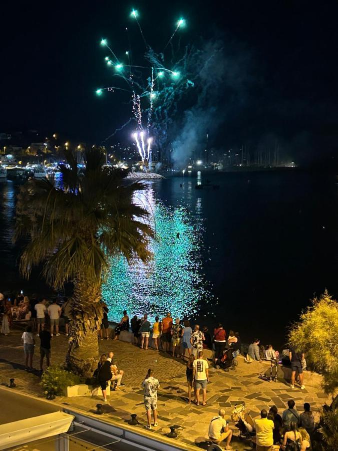 Premium Sea Front Apartment Le Lavandou Εξωτερικό φωτογραφία